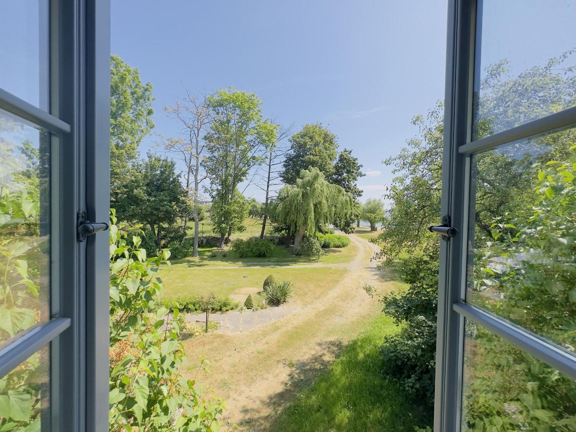 Ferienhaus Kleine Flucht Neuendorf Putbus Exterior photo